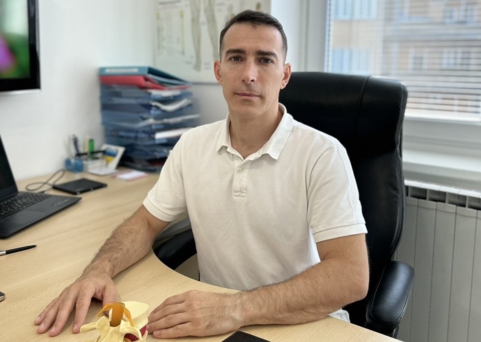 dr. Denis Kupa